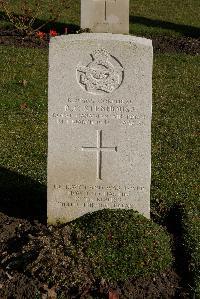 Harrogate (Stonefall) Cemetery - Stenhouse, Robert Craig